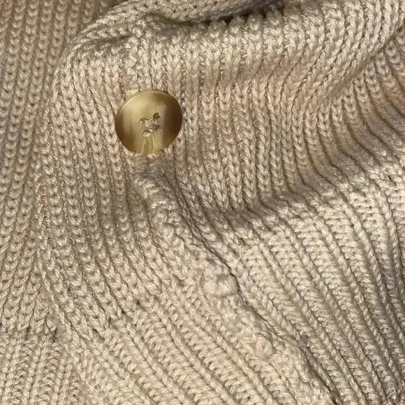 Harvard University 100% cotton button up sweater vest - Picture 6 of 6